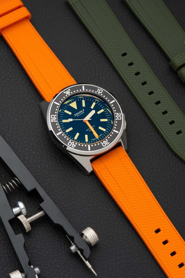 Squale 1521 + Orange Straight End Rubber klockarmband